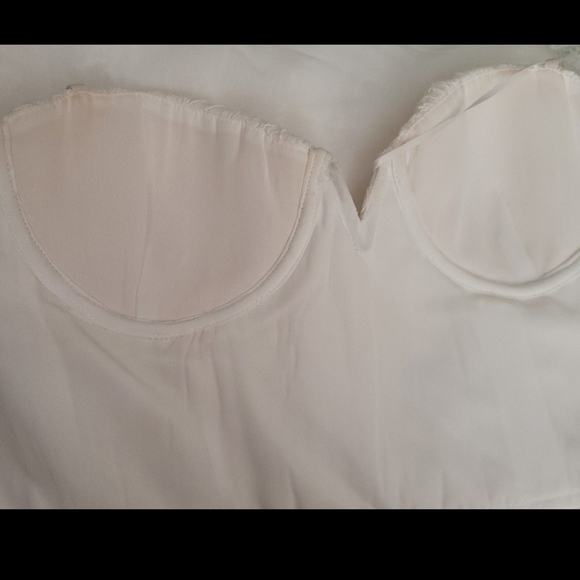 Lace dress - Picture 5 of 5